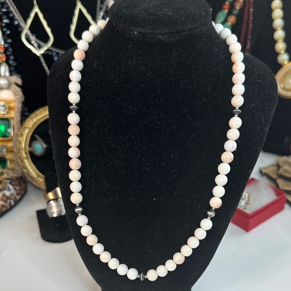 Pink Conch Desert Pearls 925 silver Necklace
